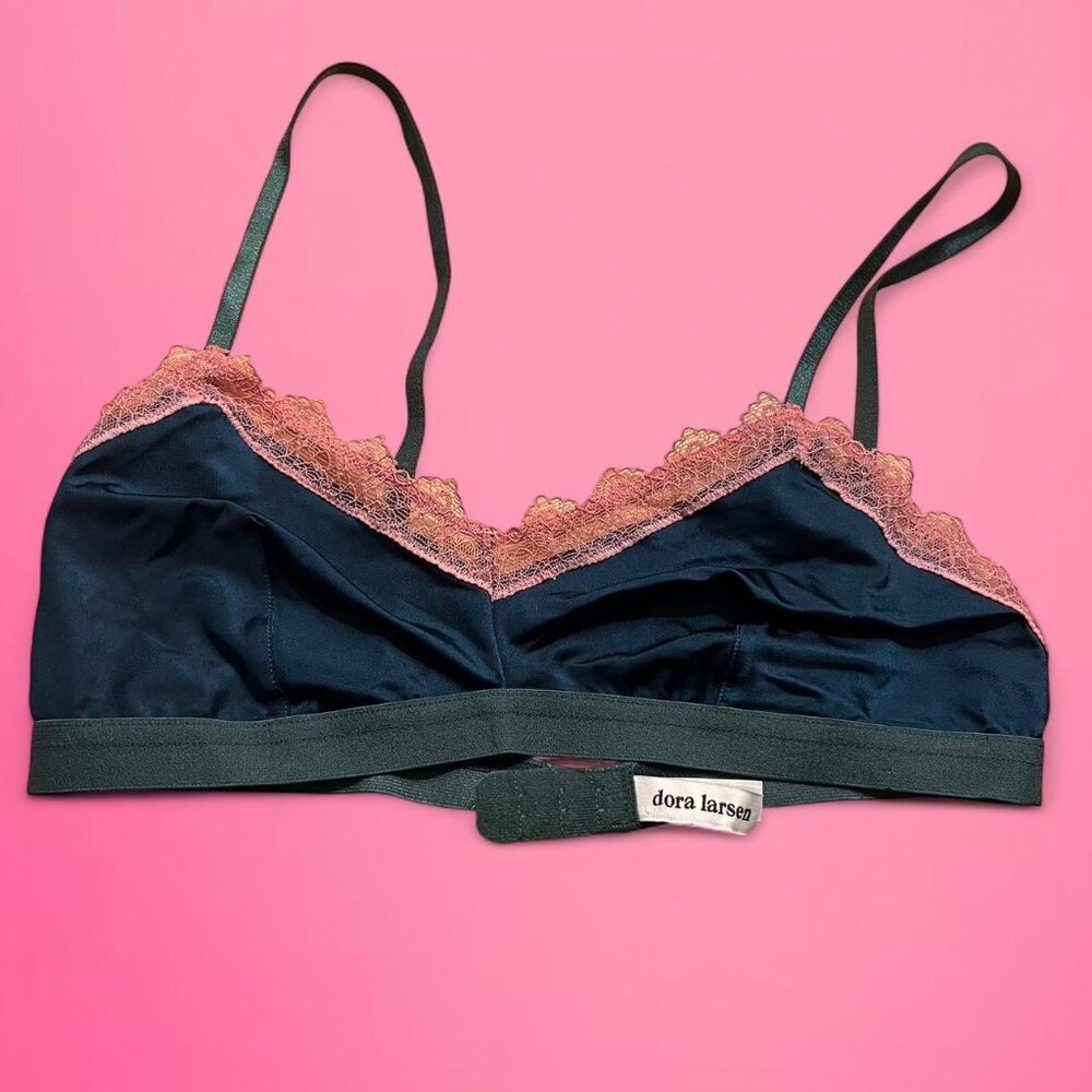 Dora Larsen bralette